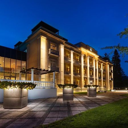 Hotel Aleksander Medical & Spa โรกัชกา สลาทินา ภายนอก รูปภาพ