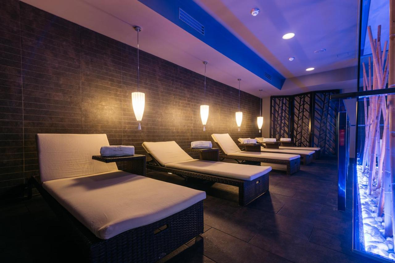 Hotel Aleksander Medical & Spa โรกัชกา สลาทินา ภายนอก รูปภาพ